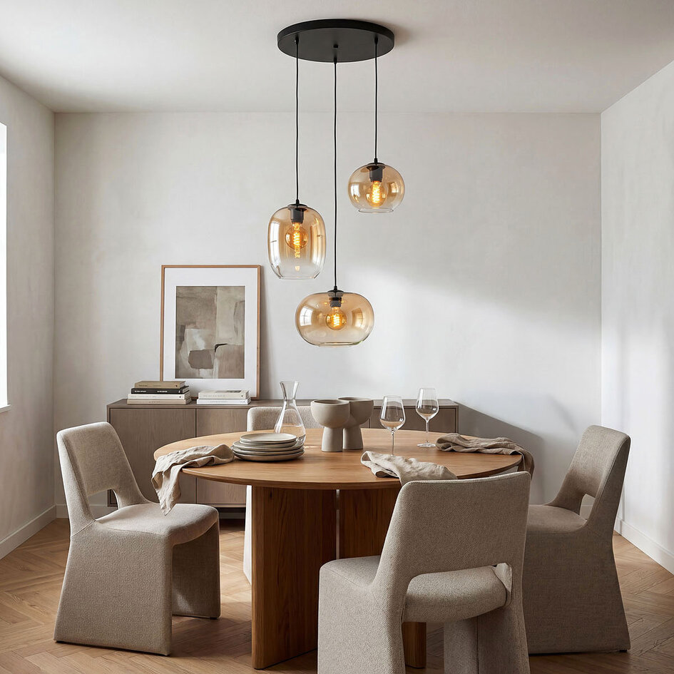 Pendellampa Olare med tre lampor och amber ombre-glas