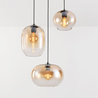 Pendellampa Olare med tre lampor och amber ombre-glas