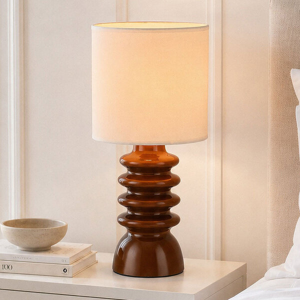 Bordslampa Seyra - brun keramik med tygskärm i beige