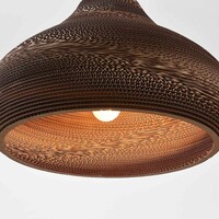 Pendellampa Veela i kartong Ø60 cm, platt takplatta