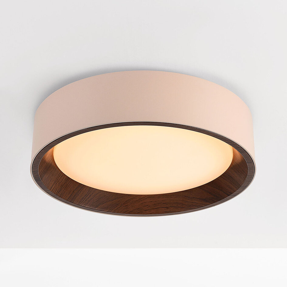 Taklampa Nardia med integrerad LED och 3-stegs dimbar Ø29 cm i beige med träaccent