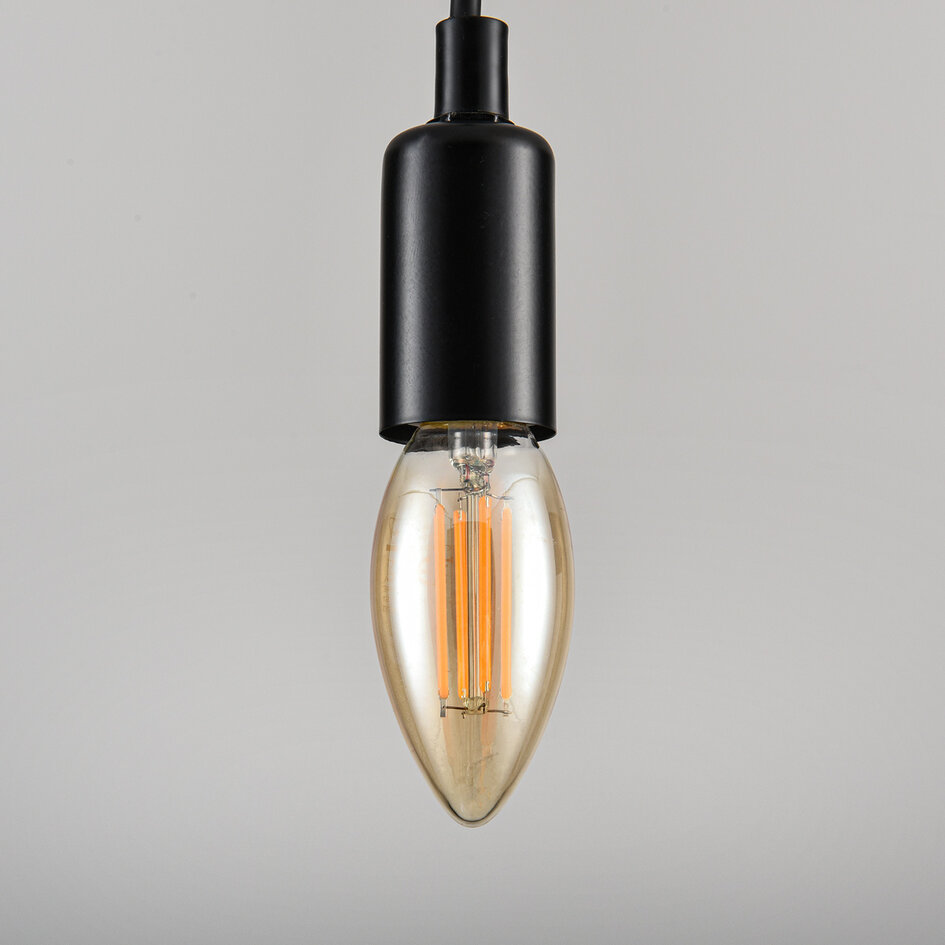 E14 dimbar LED-filamentljuslampa Ø35 mm med amberglas 4,5W 2200K