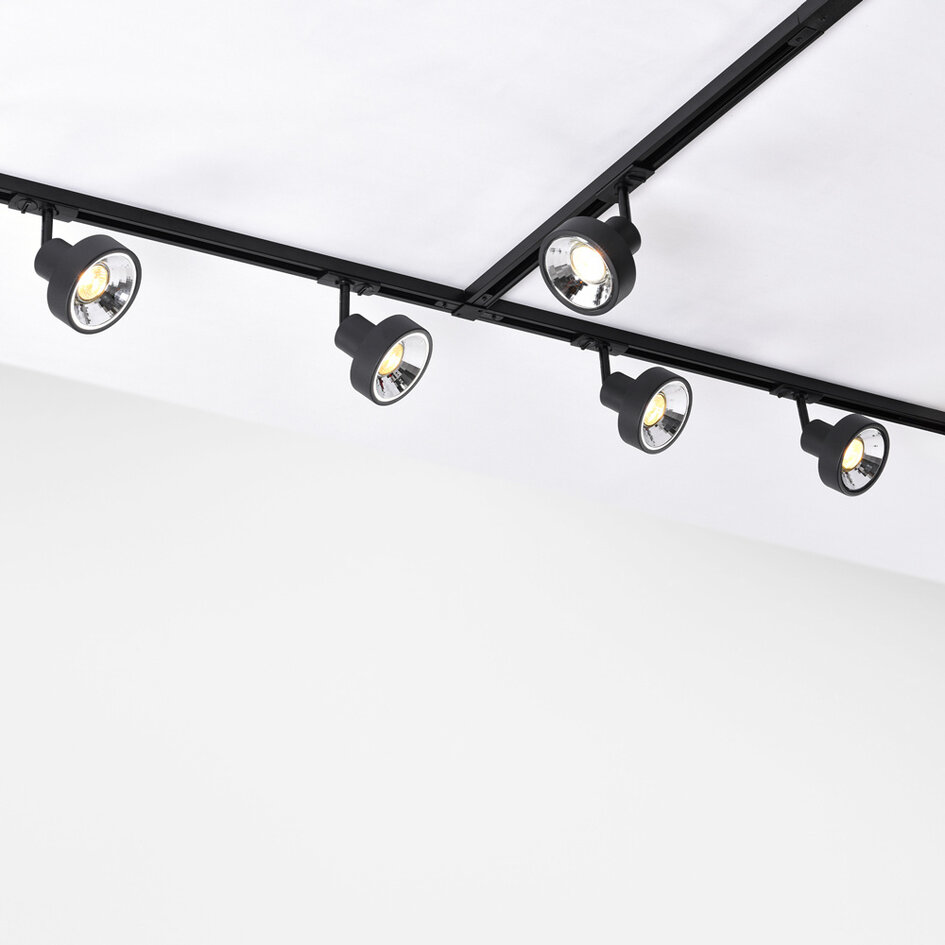 Set med 1-fas skensystem på 3 meter och Joel-spotlights, svart