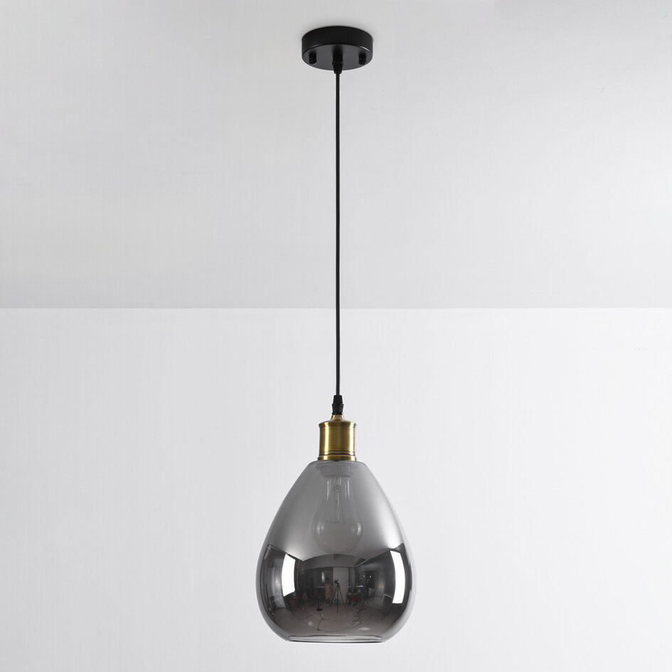 Pendellampa Verona med en lampa - droppformat rökfärgat glas med spegeleffekt
