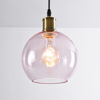 Pendellampa Liya med en lampa i rött glas, variant 1