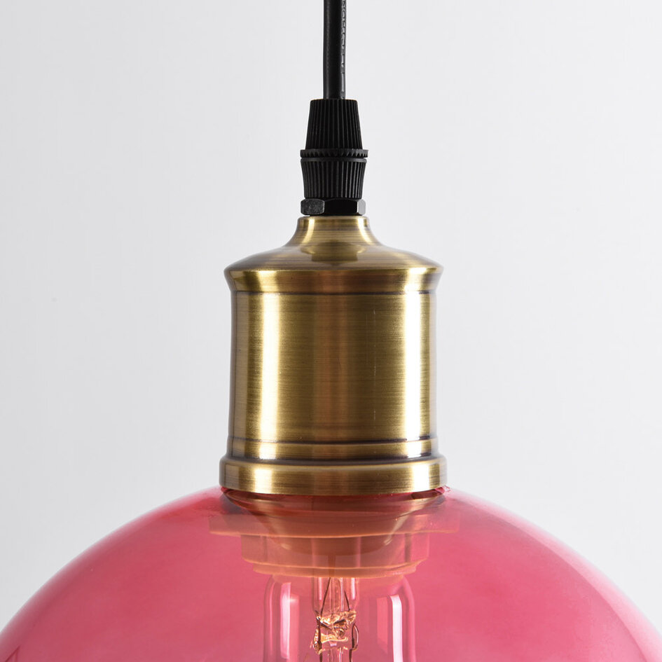 Pendellampa Liya med en lampa i rött glas, variant 4