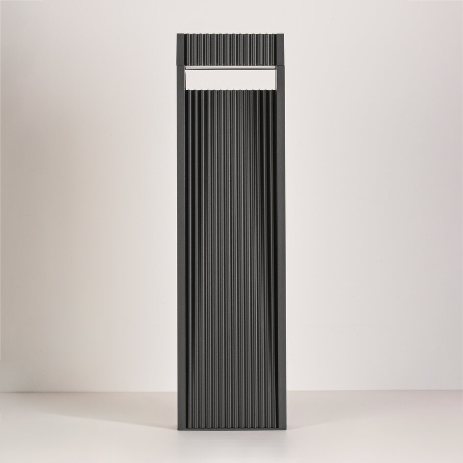 Stående utomhuslampa Andrew med räfflad design - 60 cm antracit med integrerad LED