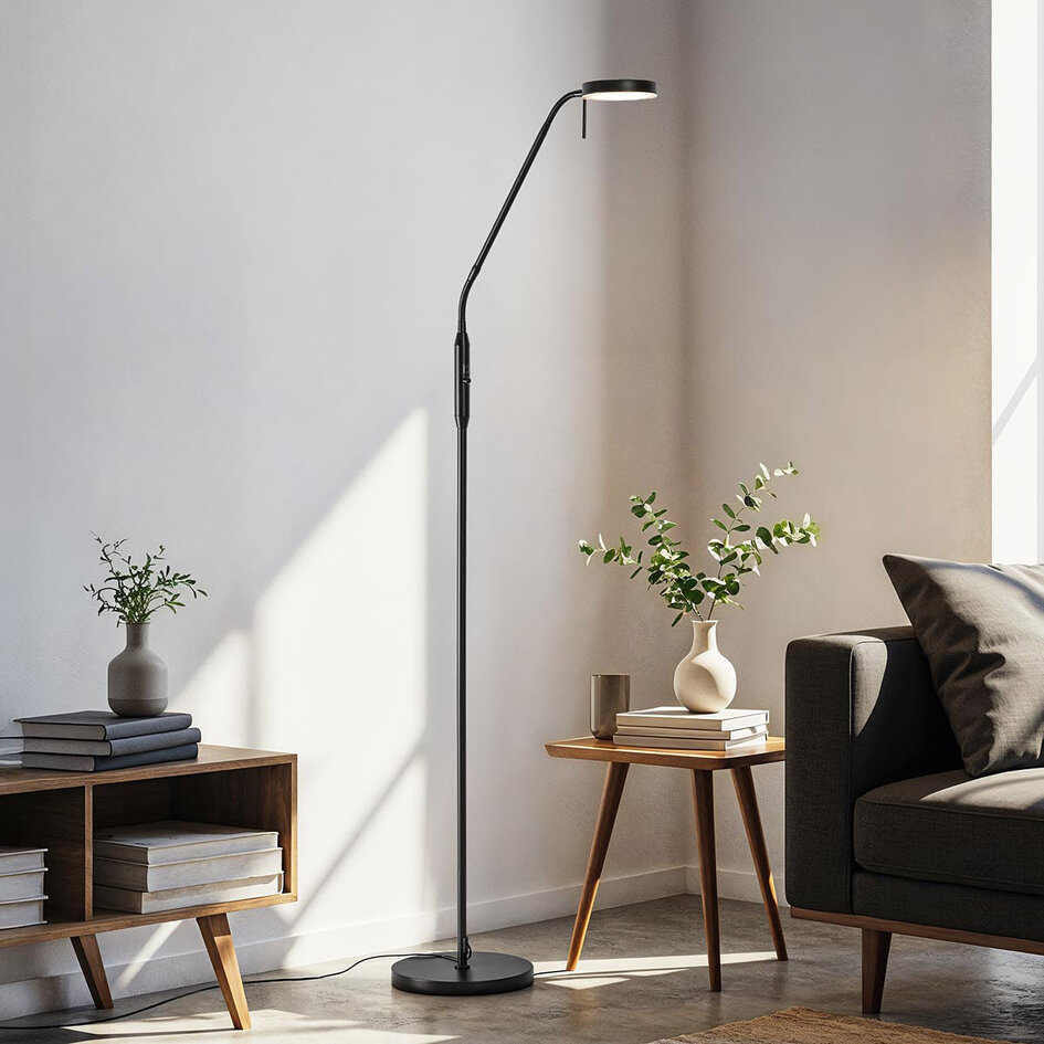 Golvlampa Lumina i svart med integrerade lysdioder