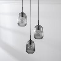 Pendellampa Isara med tre lampor - räfflat rökglas