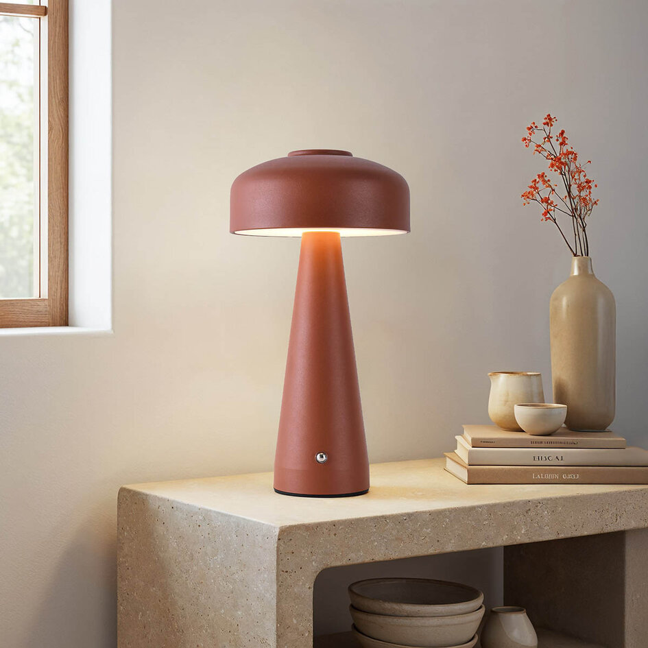 Uppladdningsbar bordslampa Soma med svampdesign, touchdimmer och integrerad LED