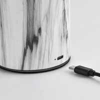 Uppladdningsbar bordslampa Vesta med svampdesign, touchdimmer och integrerad LED