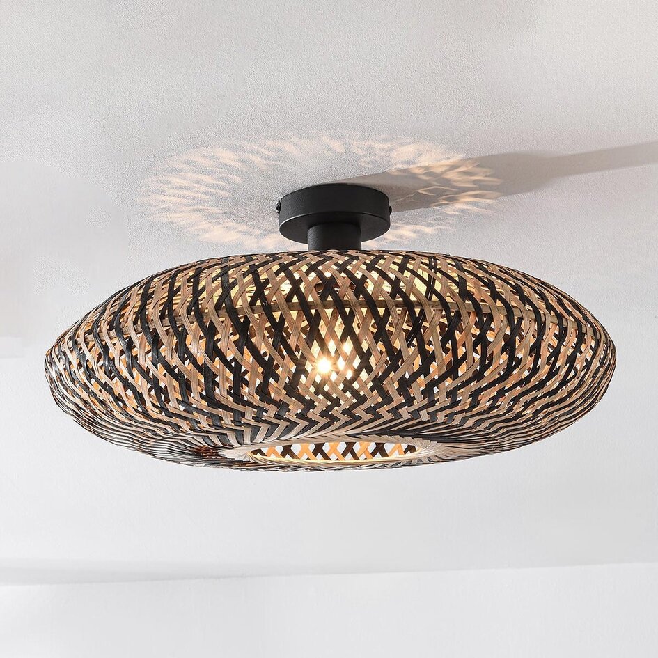Boho chic taklampa Marui av handflätad bambu