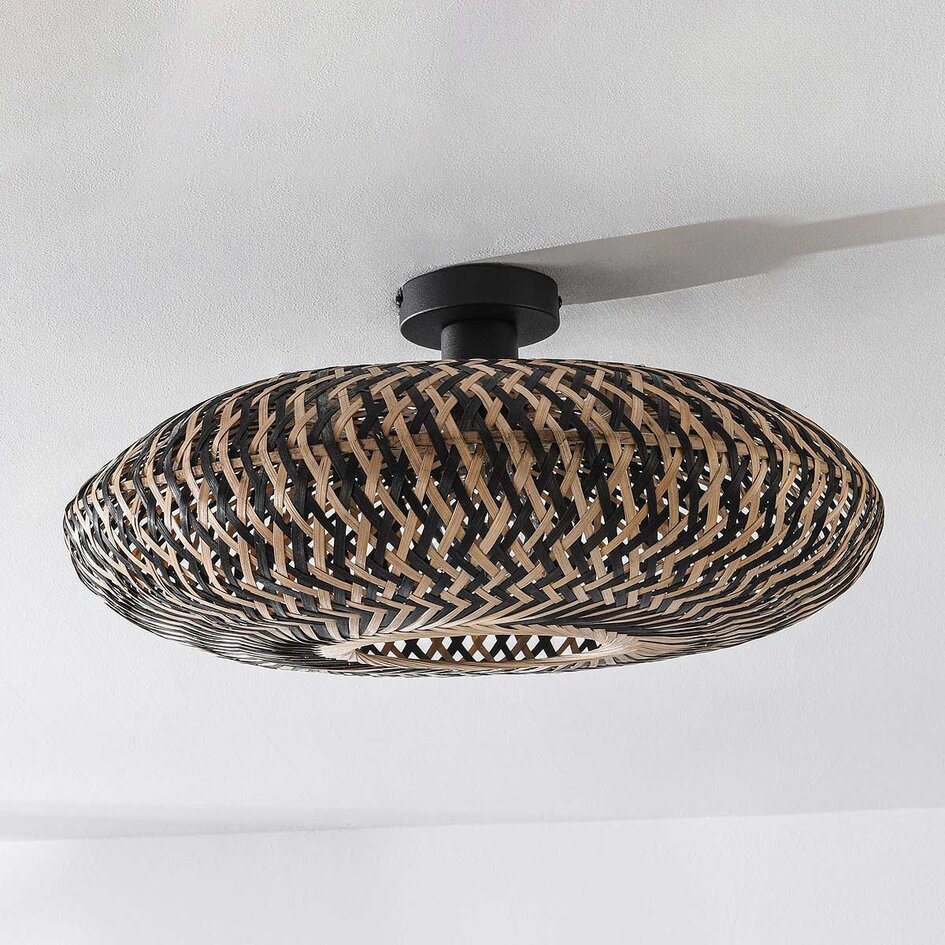 Boho chic taklampa Marui av handflätad bambu