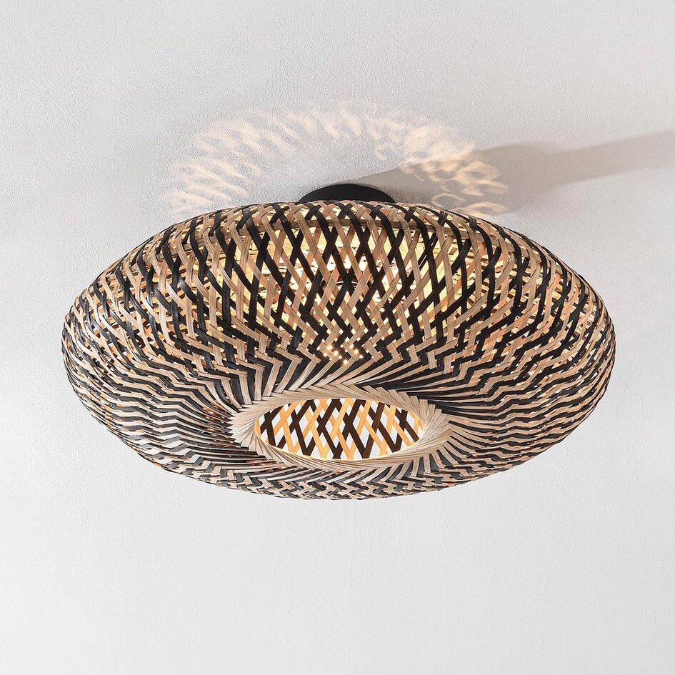 Boho chic taklampa Marui av handflätad bambu