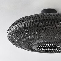 Boho-chic taklampa Yuan av handflätad bambu i svart