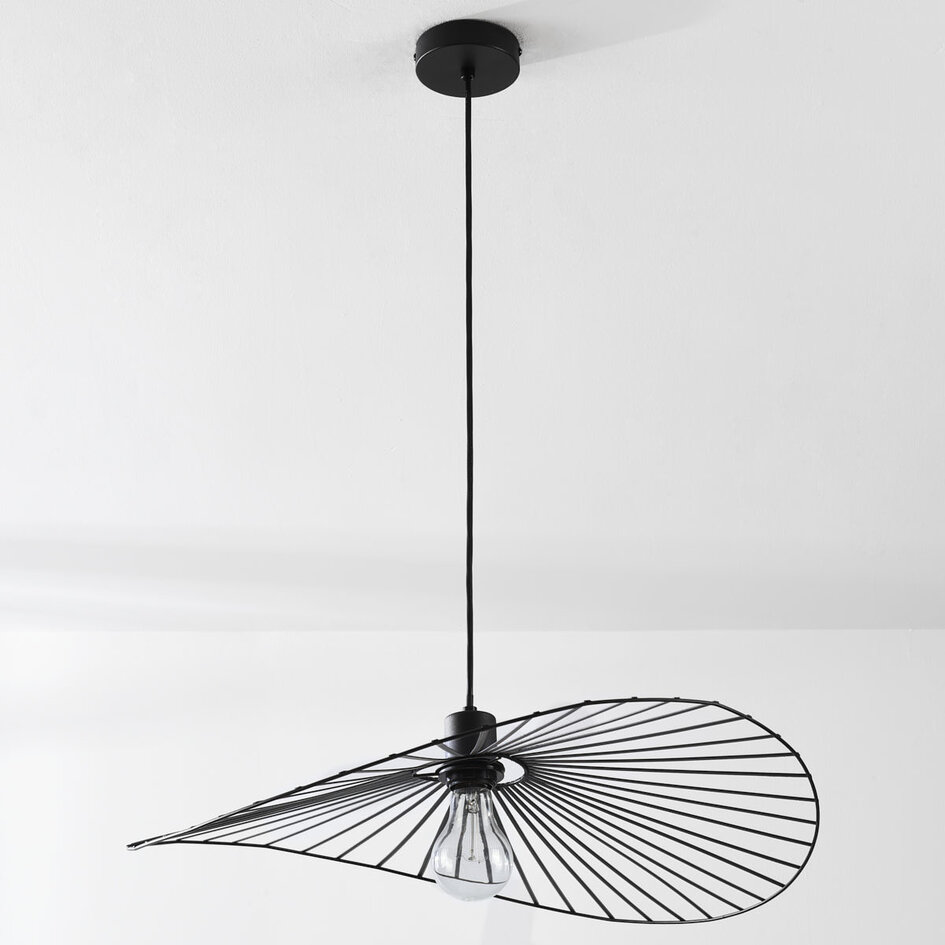 Pendellampa Linae - svart metall