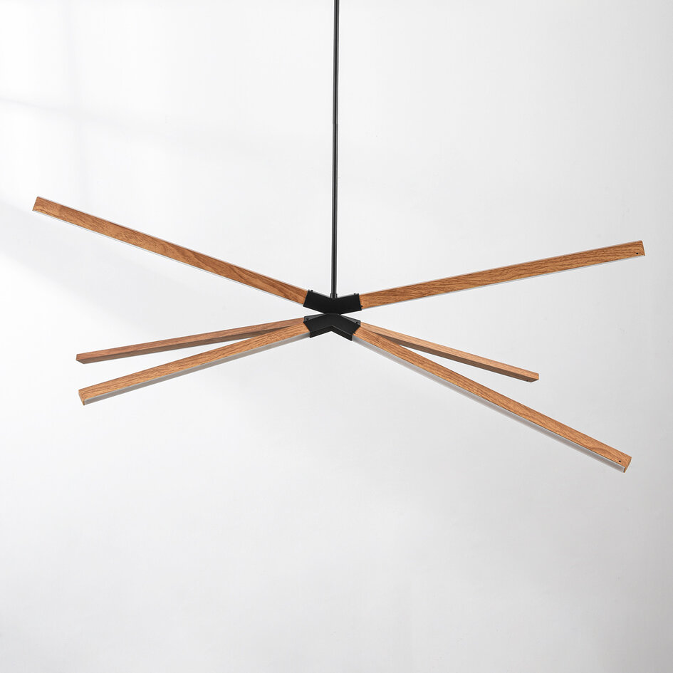 Design taklampa Stellar med integrerade 3-stegs dimbara LED - trälook