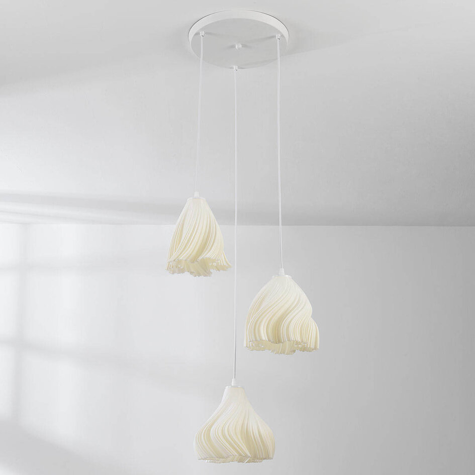 3-ljus pendellampa Inswa 3D-printad med vågig design