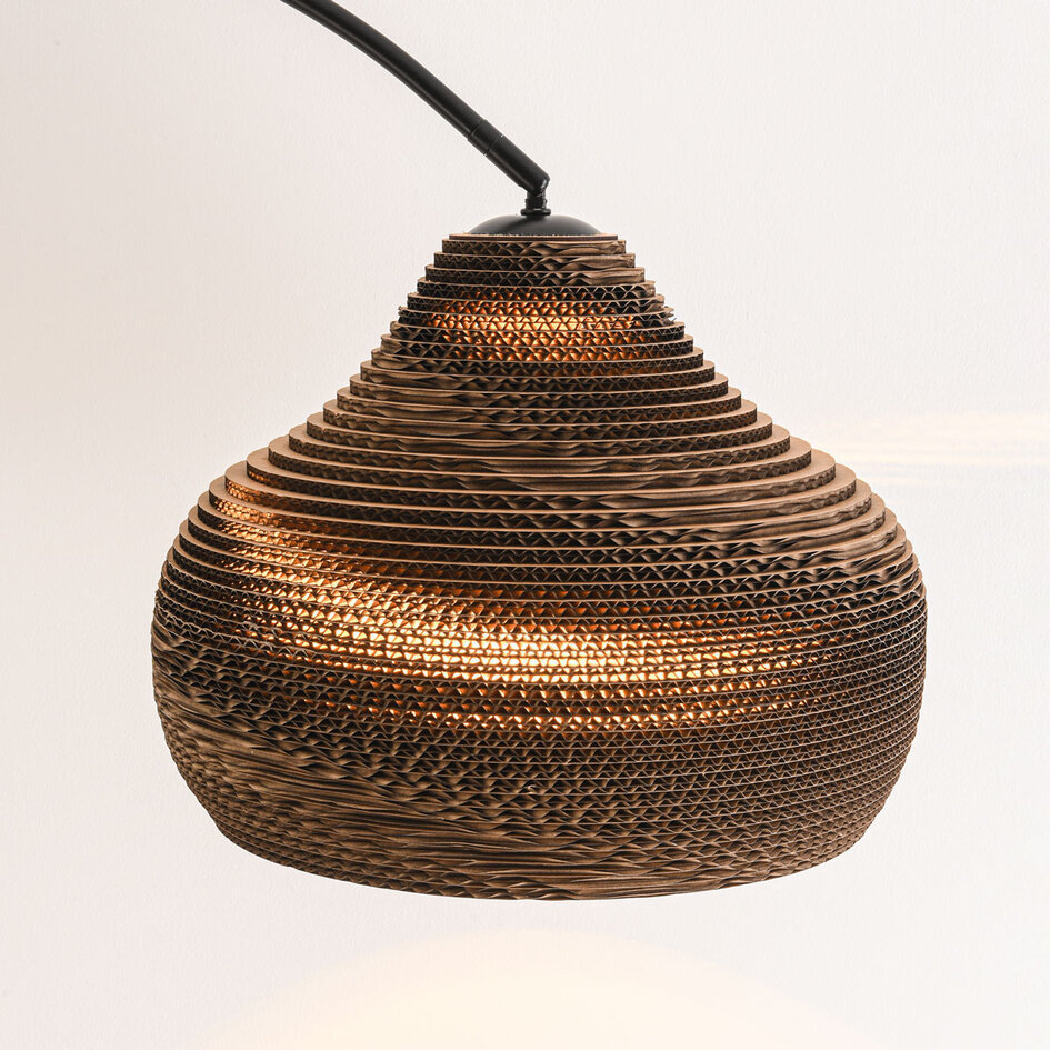 Golvlampa Ilja med vridbar skärm av kartong