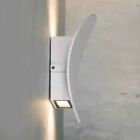 Designad badrumsvägglampa Ozzy i vitt