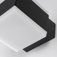 Modern upp-ner badrumsvägglampa Mikki i svart