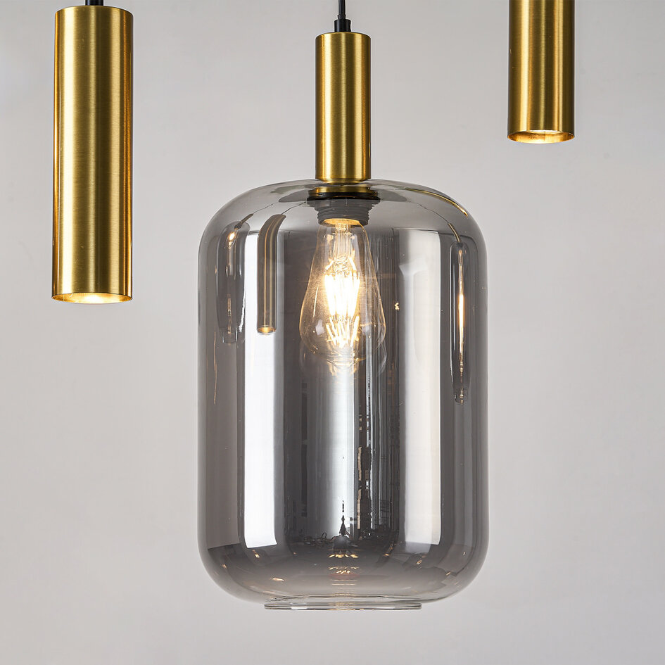 Pendellampa Yoku med fem lampor - guld och rökglas