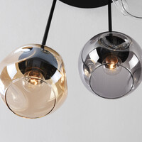 Design taklampa Glo med 5 glaskulor – rökfärgat, bärnstensfärgat och klart glas