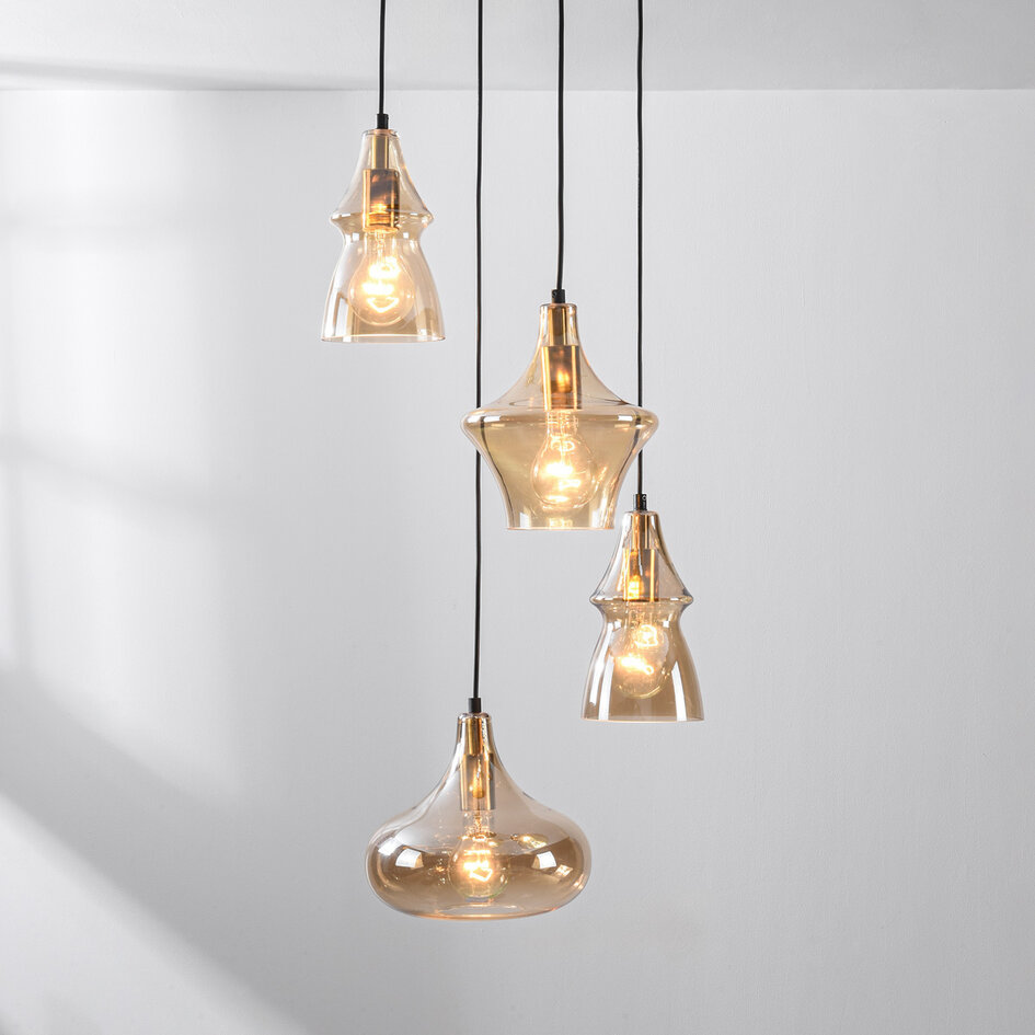 Retro designad pendellampa Calypso med fyra skärmar i amberfärgat glas