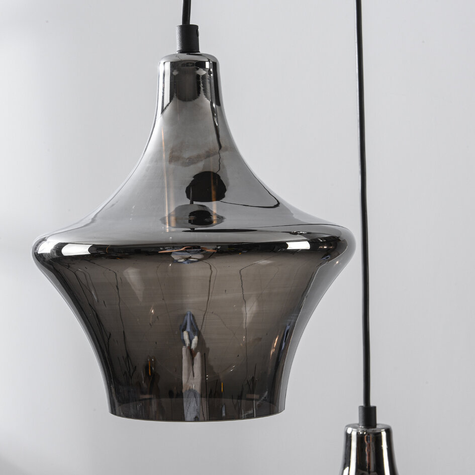 Modern pendellampa Calypso med tre lampor i svart med rökfärgat glas