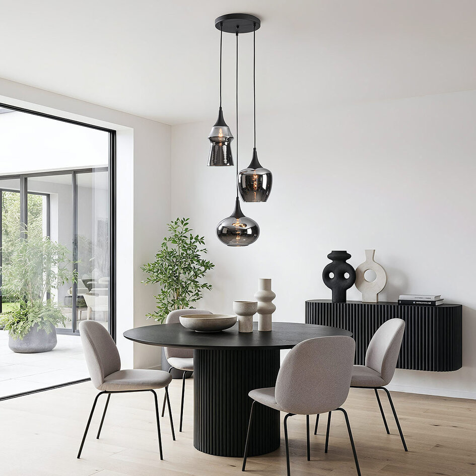 Pendellampa Zian med tre lampor - svart med rökglas och spegeleffekt