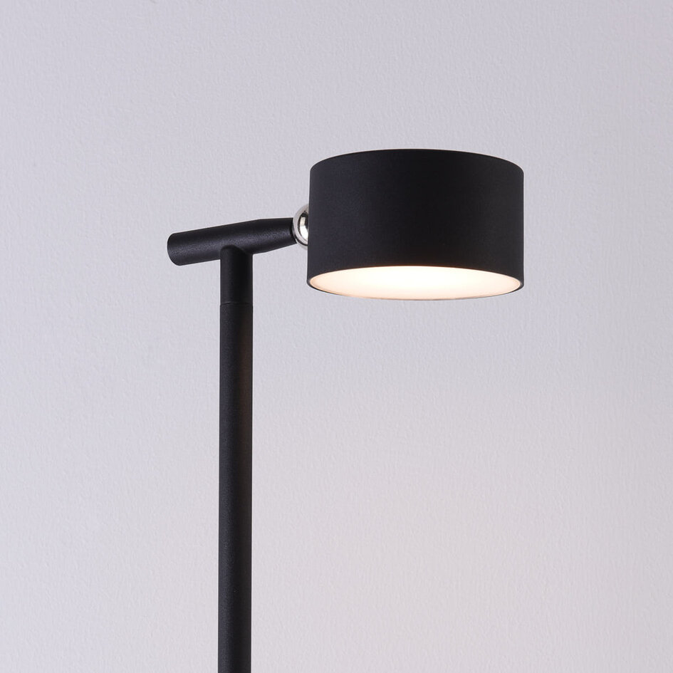 Golvlampa Zinc med uppladdningsbar läslampa, touchdimmer och integrerad LED - svart