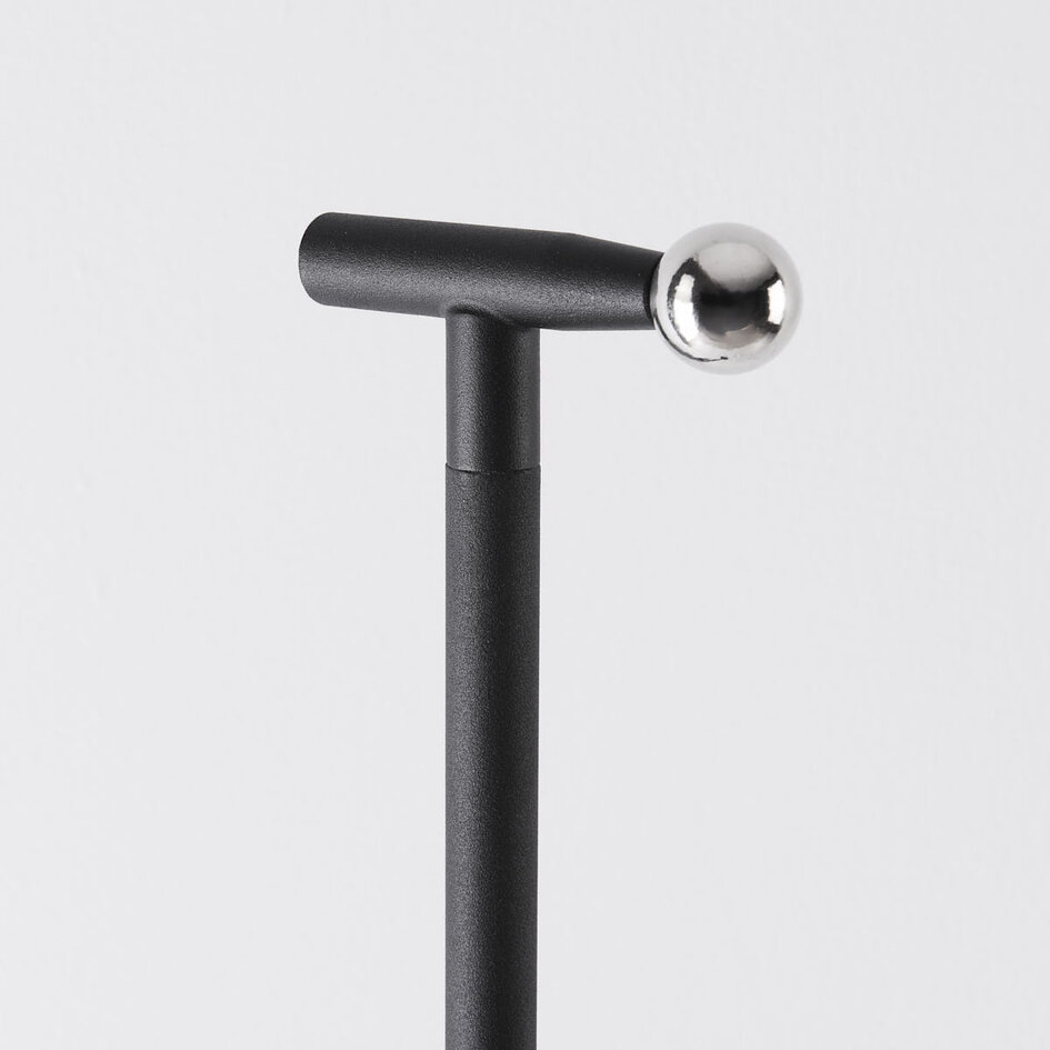 Golvlampa Zinc med uppladdningsbar läslampa, touchdimmer och integrerad LED - svart