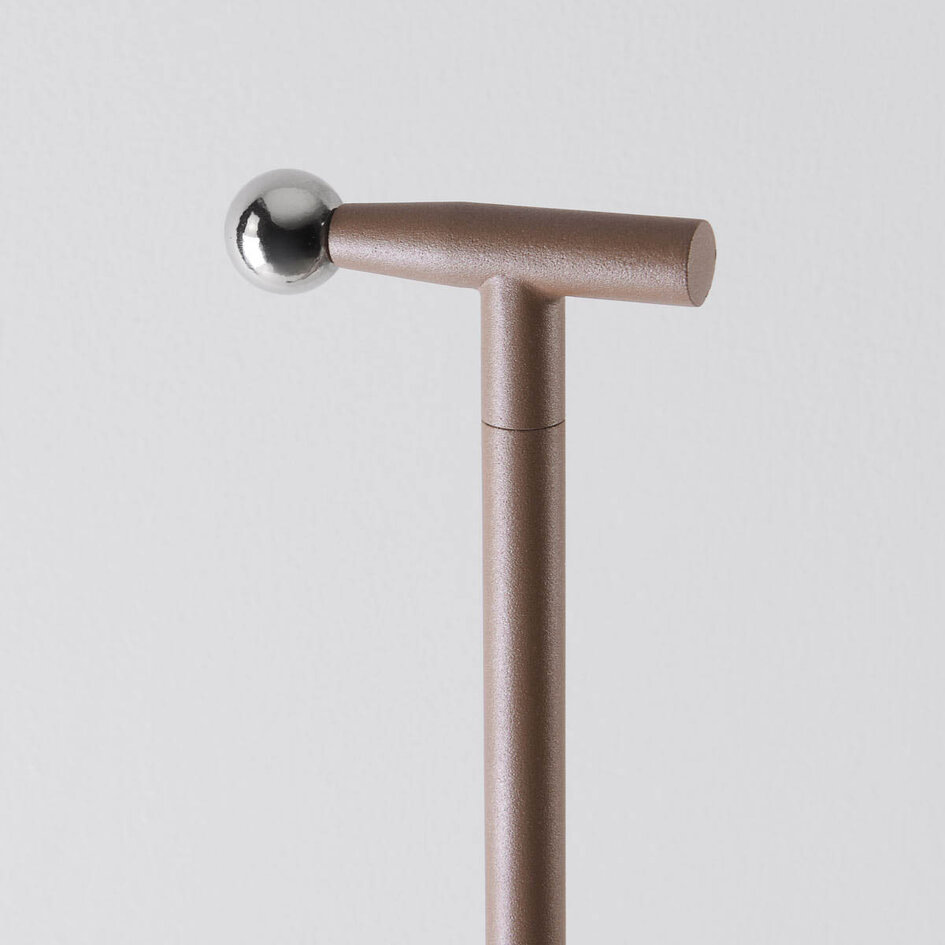 Golvlampa Zinc med uppladdningsbar läslampa, touchdimmer och integrerad LED - taupe