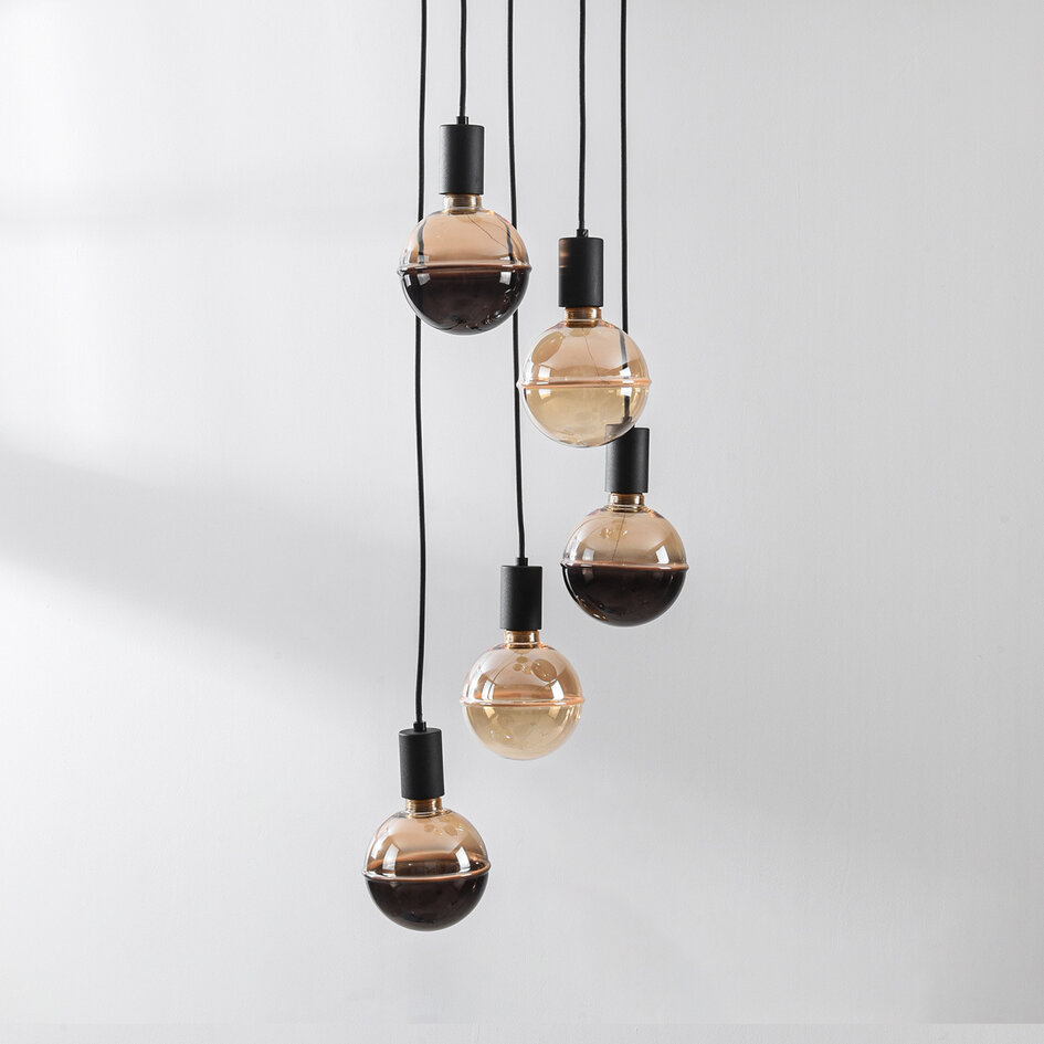Pendellampa Illumine med fem lampor - svart, set inklusive dimbara E27 LED-lampor