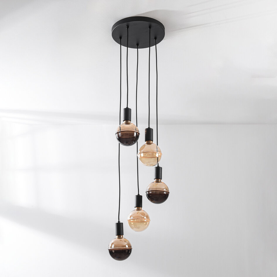 Pendellampa Illumine med fem lampor - svart, set inklusive dimbara E27 LED-lampor