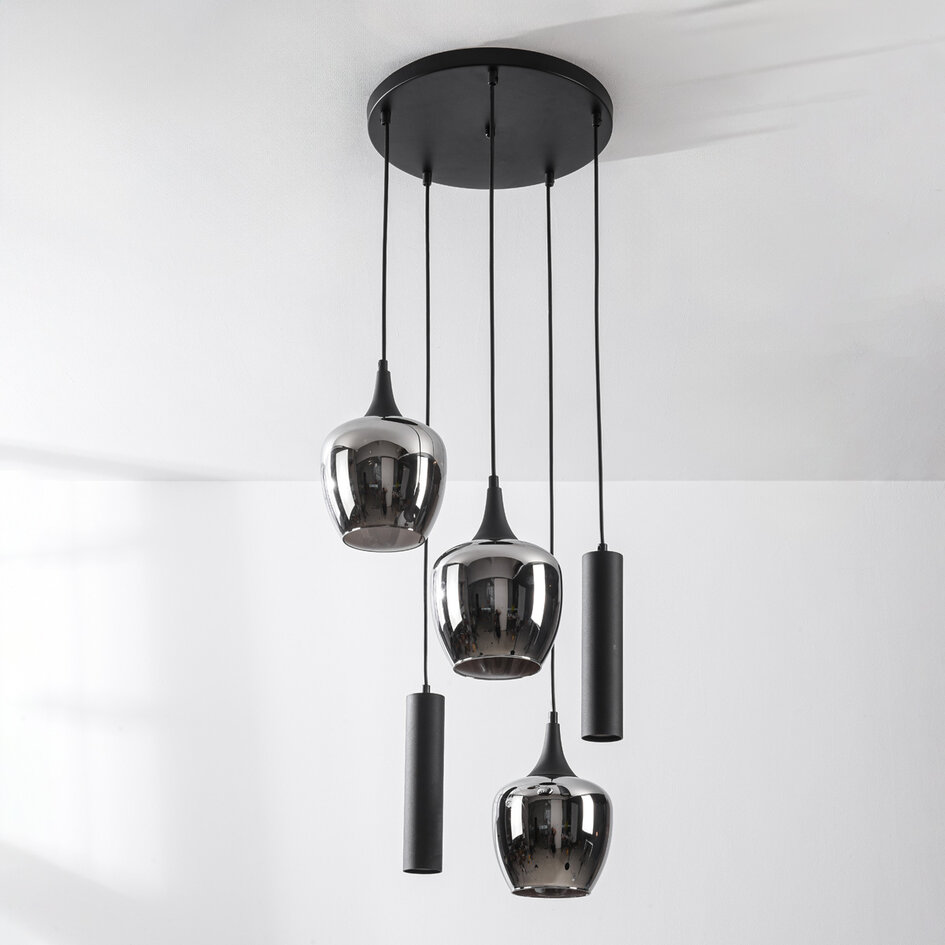 Industriell pendellampa Téo med två GU10-spotlights och tre skärmar i rökglas