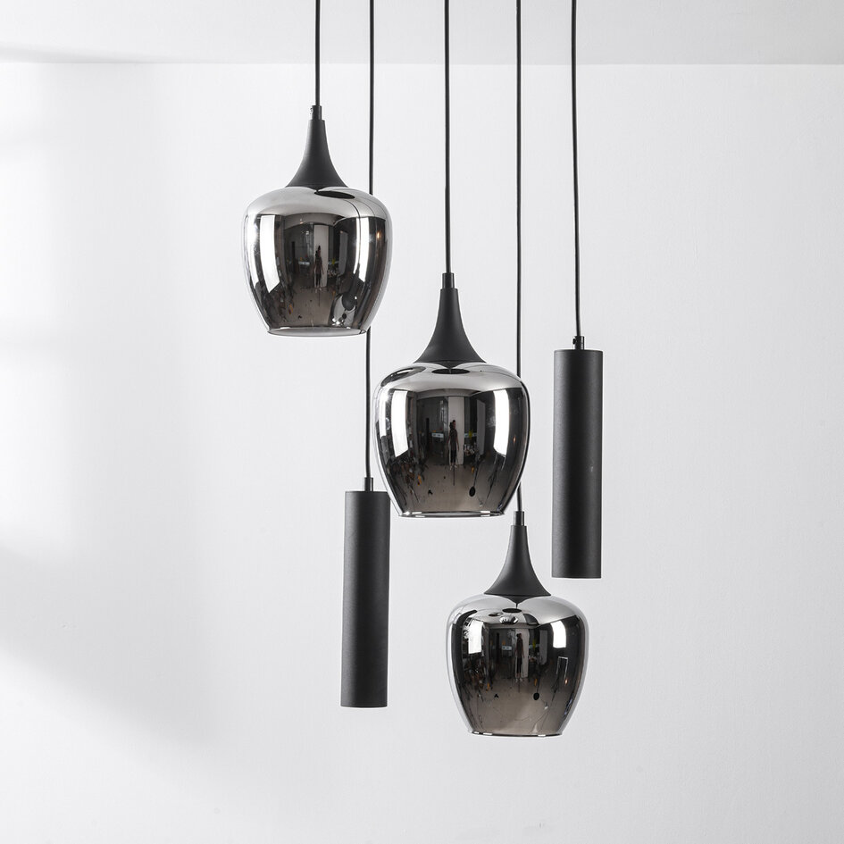 Industriell pendellampa Téo med två GU10-spotlights och tre skärmar i rökglas