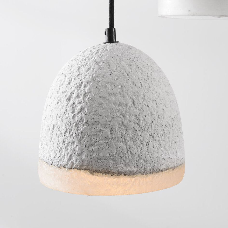 Wabi sabi-pendellampa Riva med tre lampor och cementlook