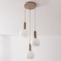 Pendellampa Imme med tre lampor i beige med mjölkvita glasskärmar