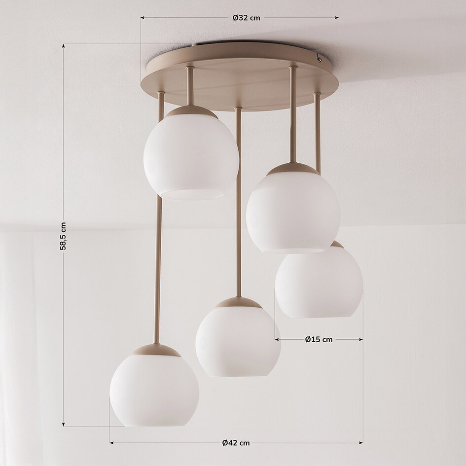 Modern taklampa Carato i beige med fem mjölkvita glaskulor