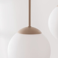 Modern taklampa Carato i beige med fem mjölkvita glaskulor
