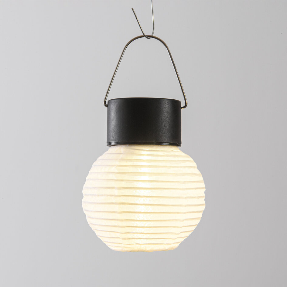 Solcellslykta Soleni – solcellsdriven hängande lampa av vitt nylon