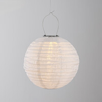 Solcellslykta Kalor – solcellsdriven hängande lampa av vitt nylon Ø30 cm