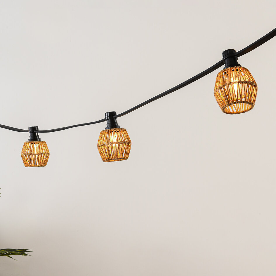 Lampslingeskärm med rottinglook i melerad gulbrun