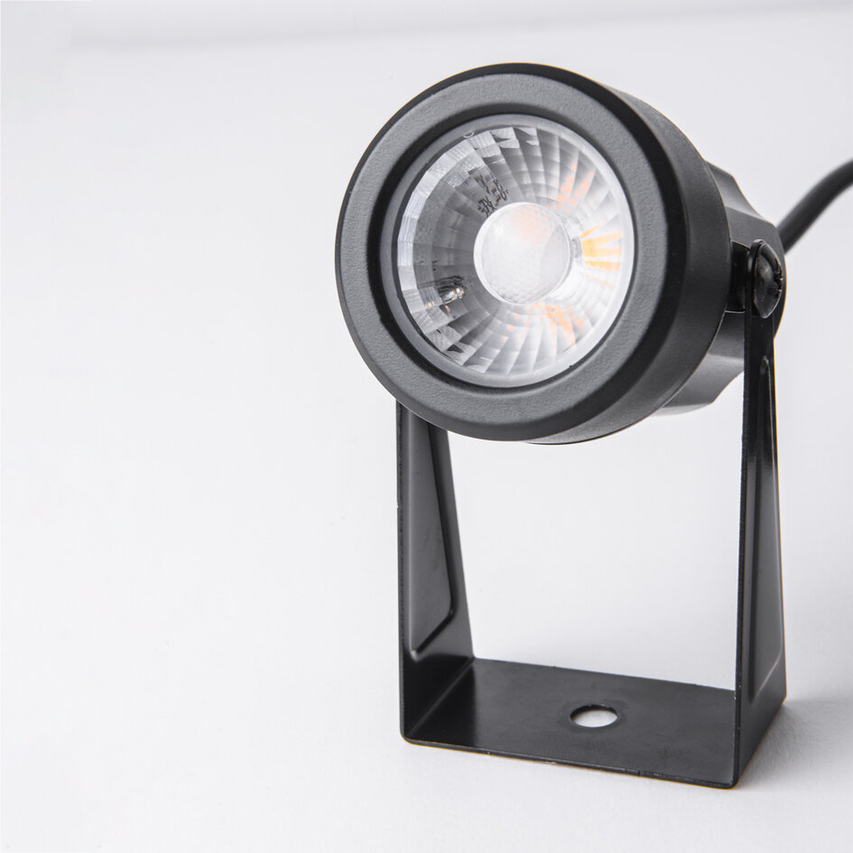 Set om 4 svarta trädgårdsspotlights med fjärrkontroll - vinkelbar och dimbar