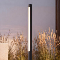Stående utomhuslampa Corten - 90 cm svart med integrerad LED