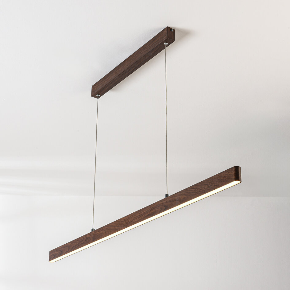 3-stegs dimbar taklampa Elan i mörk trälook med integrerad LED