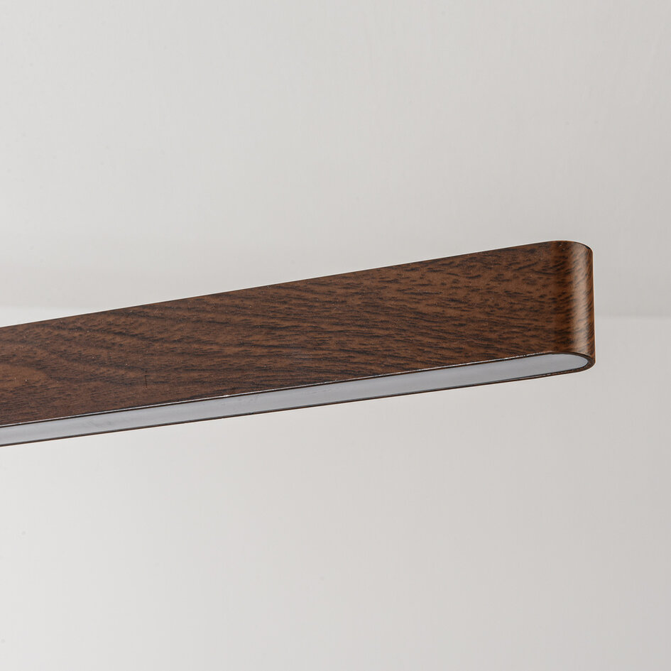 3-stegs dimbar pendellampa Elan i mörkt träutseende med integrerad LED