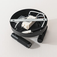 Industriell taklampa Axis med 3 vridbara spotlights i svart