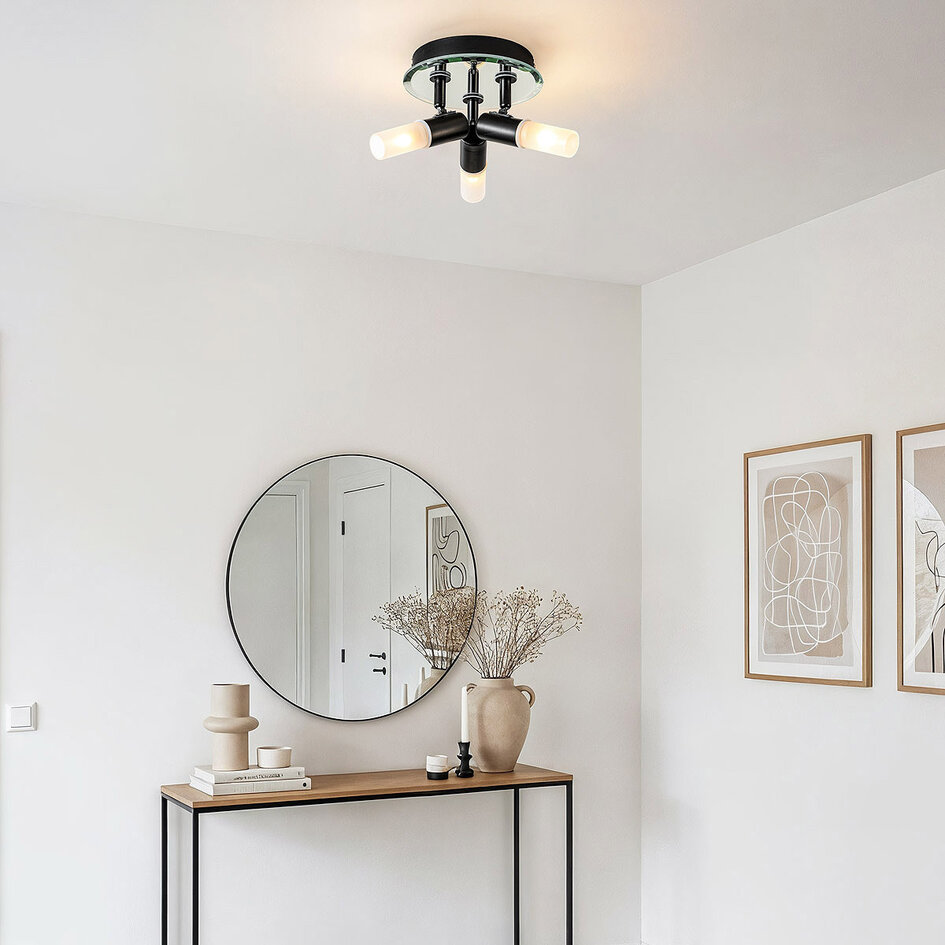 Taklampa Trion med 3 vridbara spotlights i svart med diffusorer i matt glas